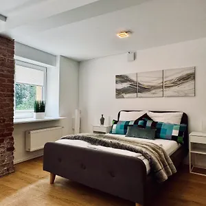  Apartment Cosy Castle - Charmanter Souterrain Altbau